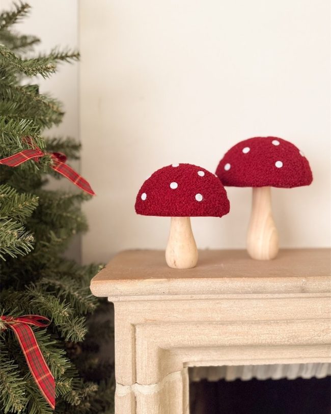 Decoratieve Set van 2 paddenstoelen hout/stof D13x13cm / D15x20cm