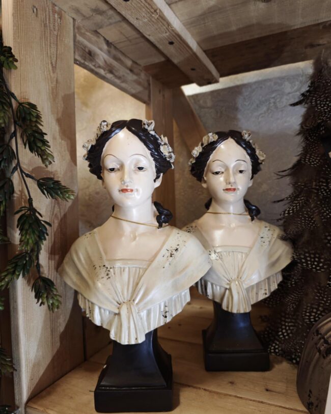 Clayre & Eef – Decoratief beeld buste vrouw – beige/zwart – Kunststof – 18x12x31 cm