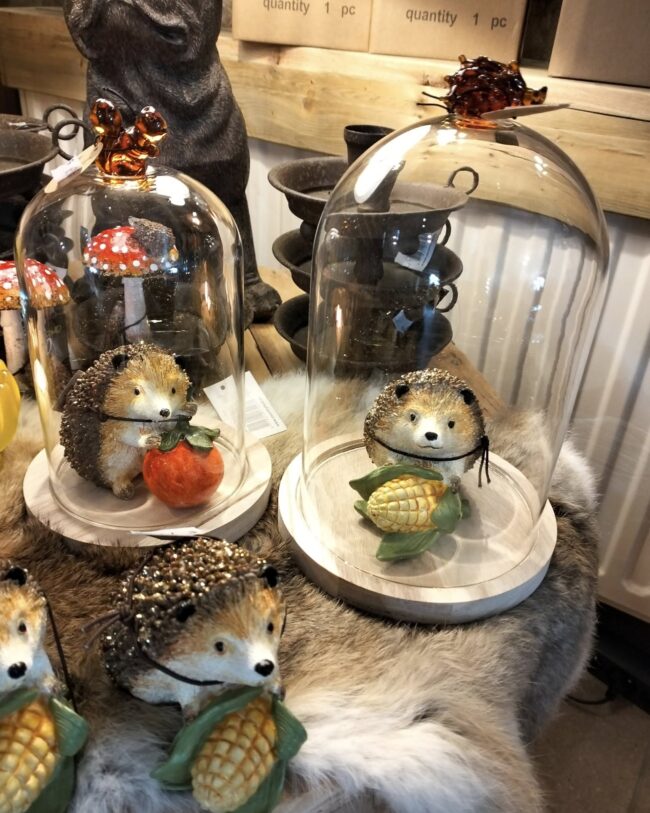 Stolp met Egeltje – Glas & Hout – Ø14 h22 cm