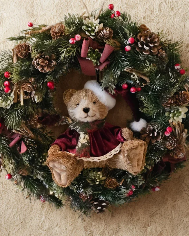 la Galleria - kerstkrans met beer - kunststof - rood - Ø 40cm