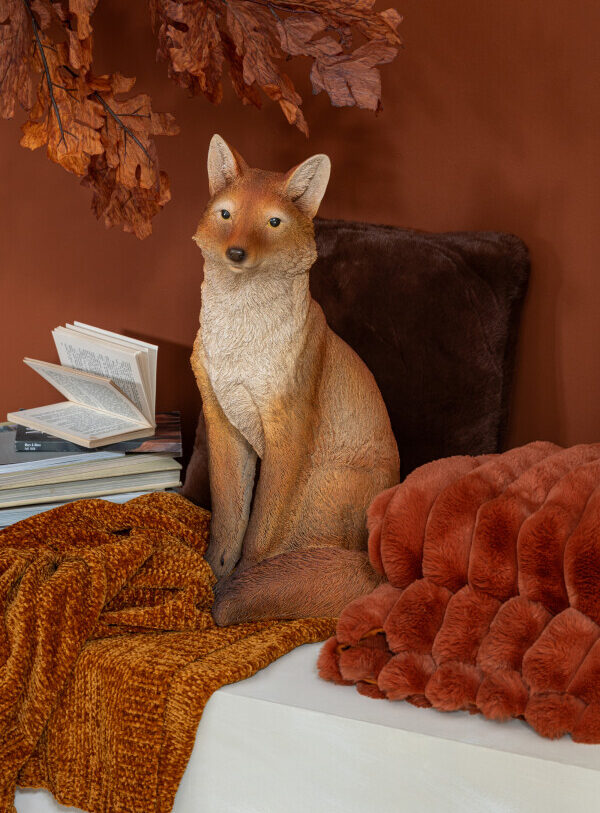 J-Line - Vos Zittend – kunsthars - Beige/Oranje - H 54,5 cm × L 31,5 cm × B 24 cm