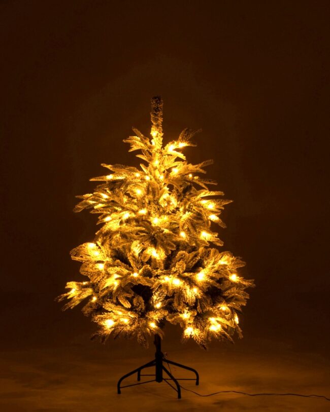 J-Line - Kunstkerstboom Besneeuwd met 120 LED - kunststof - groen/wit besneeuwd - 120 cm (geen verzending/enkel afhalen)