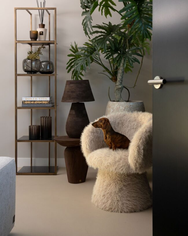 PTMD - Hermes eetkamerstoel / Fauteuil – Beige Faux Fur (nepbont)