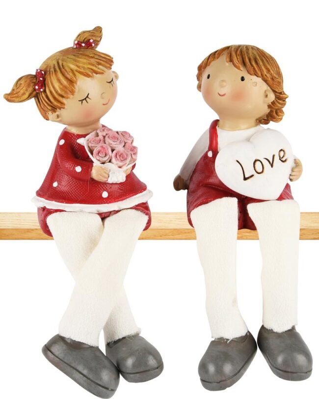 decoratief - Kindje met Hangbeentjes ‘Love’ - Rood/Wit - kunsthars - Assortiment van 2/prijs per stuk