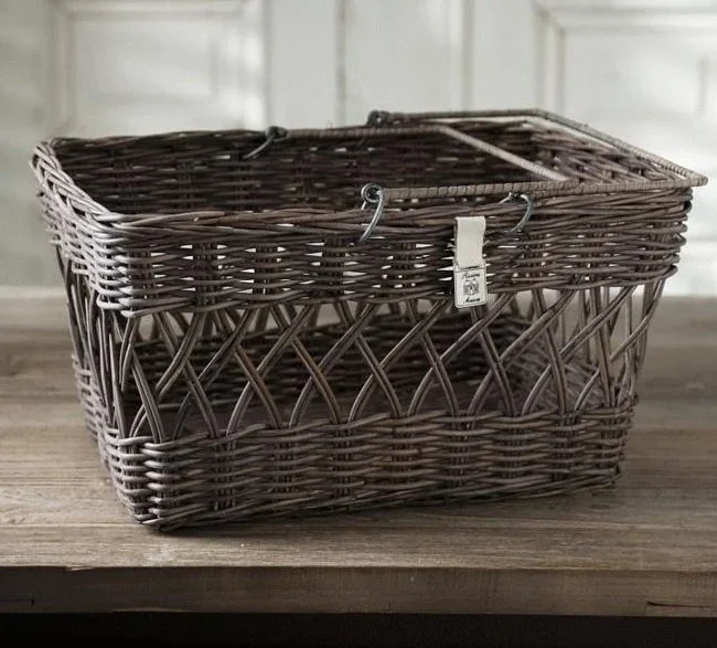Decoratie/Accessoire - rivièra maison - draagmand - vergrijsde rotan - 42 x 33 x 23 cm