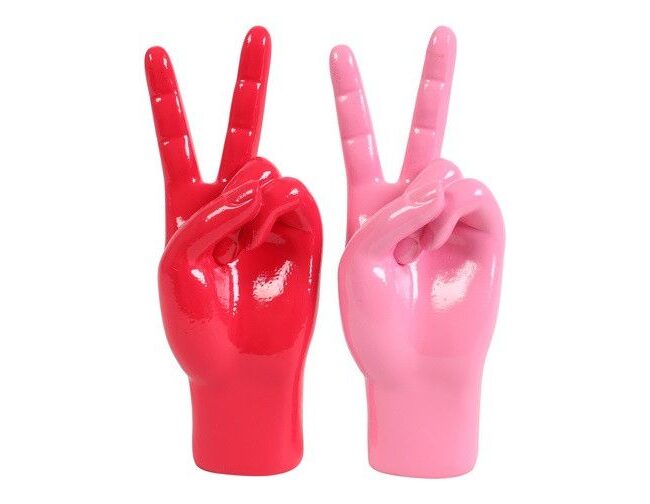 decoratief Ornament - Countryfield - Peace Teken - roze / fuchsia kunsthars - 9,5 × 6,5 × 21,5 cm - assortiment van 2/prijs per stuk