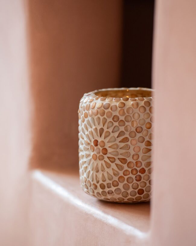 🕯️ Kaarshouder Mozaïek - j-line - Glas - Beige/Wit - Ø 10 x H 10 cm