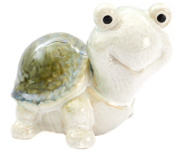 decoratief beeld - 🐢 Lachende schildpad “Eric” - groen/beige - keramiek - klein - L 13 x H 11 cm
