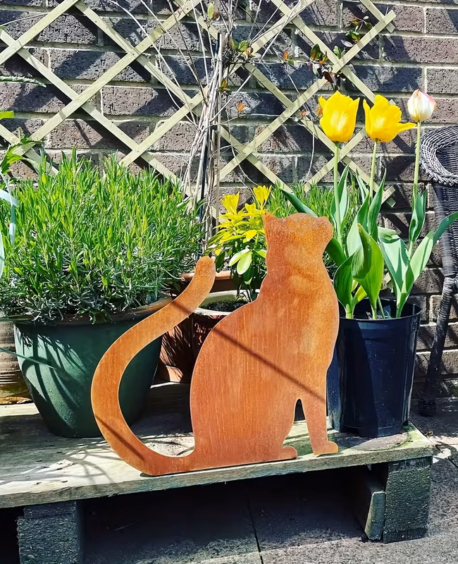 tuinprikker - chino - zittende kat - metaal - roest - L 24 x H 44 cm