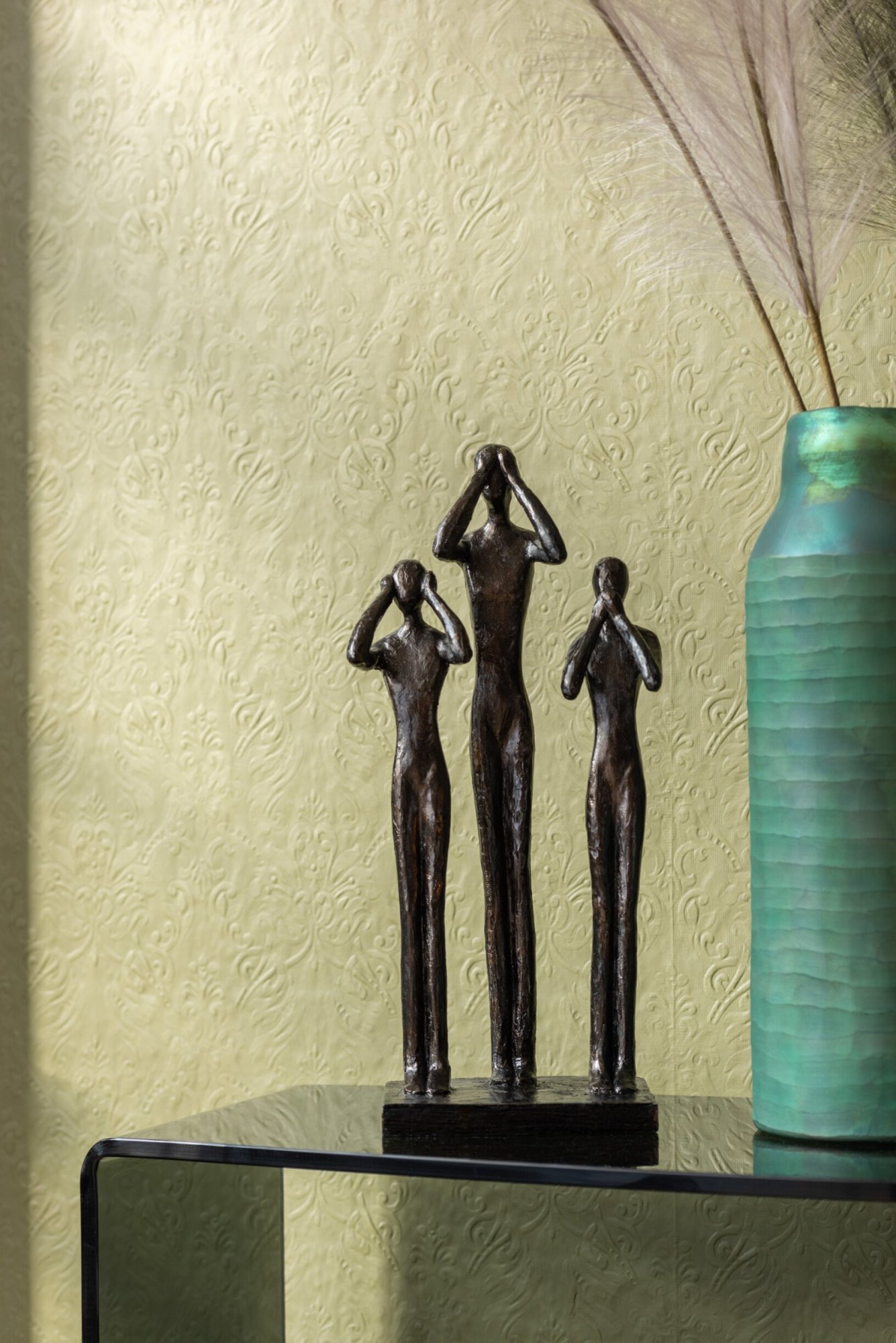 Decoratief Beeld – j-line - figuren – Horen/Zien/Zwijgen – kunsthars - donkerbruin – 18,5 × 12 × 41 cm cm