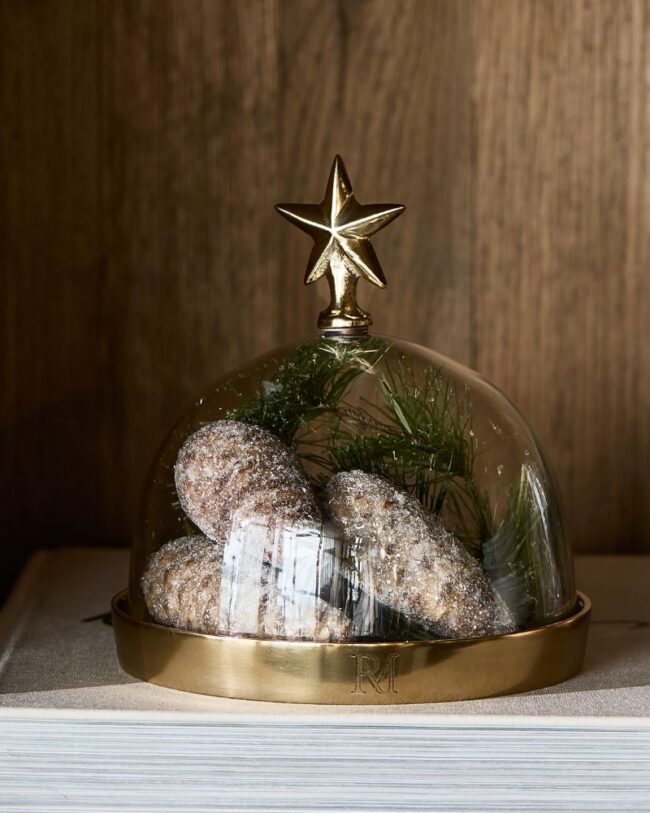 decoratie - glazen stolp met gouden plateau - rivièra maison - glas/metaal -goud/helder - Ø 15 cm × H 17 cm