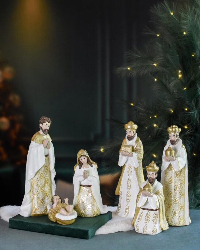 Kerststalfiguren - Set van 6 - kunsthars - wit/goud/beige - 8 x 8 x 23 cm
