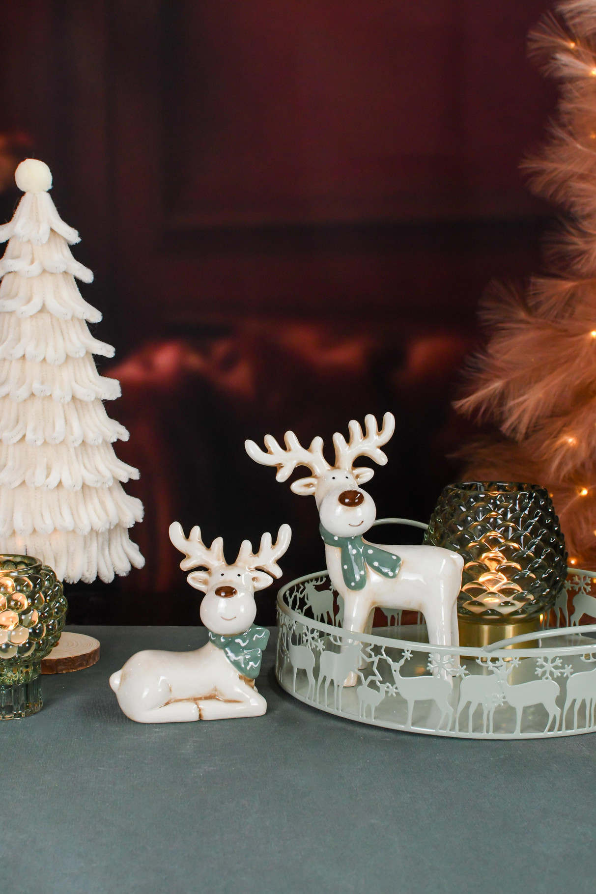 kerstboom op voet - chenille/polyester - wit - 14 x 14 x 32 cm