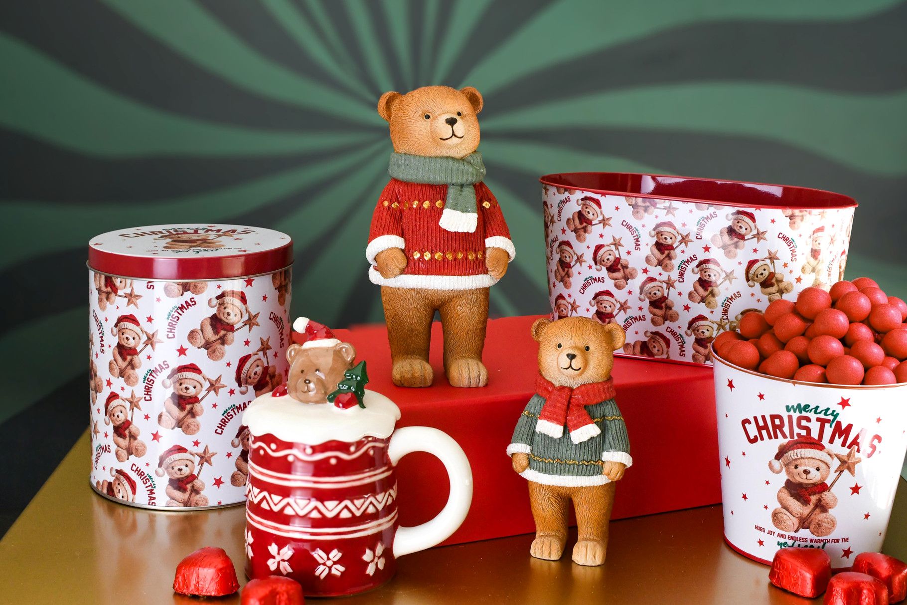 Kerstdoos rond - set van 3 - "santa on tour" - karton - rood - Ø 21 x 12 cm - Afbeelding 2