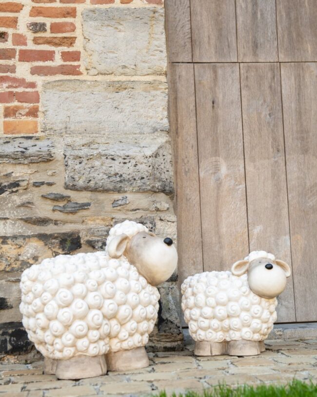 decoratief Schaap – j-line - kunsthars - Wit/Grijs – Weersbestendig - klein 40,5 × 25,5 × 35,5 cm - enkel afhalen/geen verzending komen terug binnen