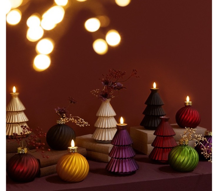 LED Kaars Kerstbal Stripe – Countryfield - glas - paars - klein - Ø 10 x 13,6 cm - Afbeelding 2